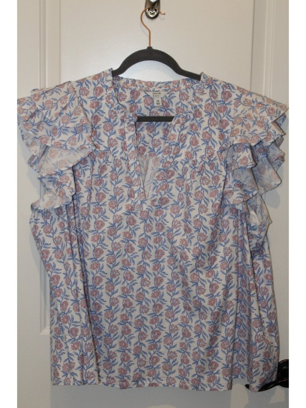 Crown & Ivy Plus Size 3X Flutter Sleeve Floral Printed Top, Boho, Romantic